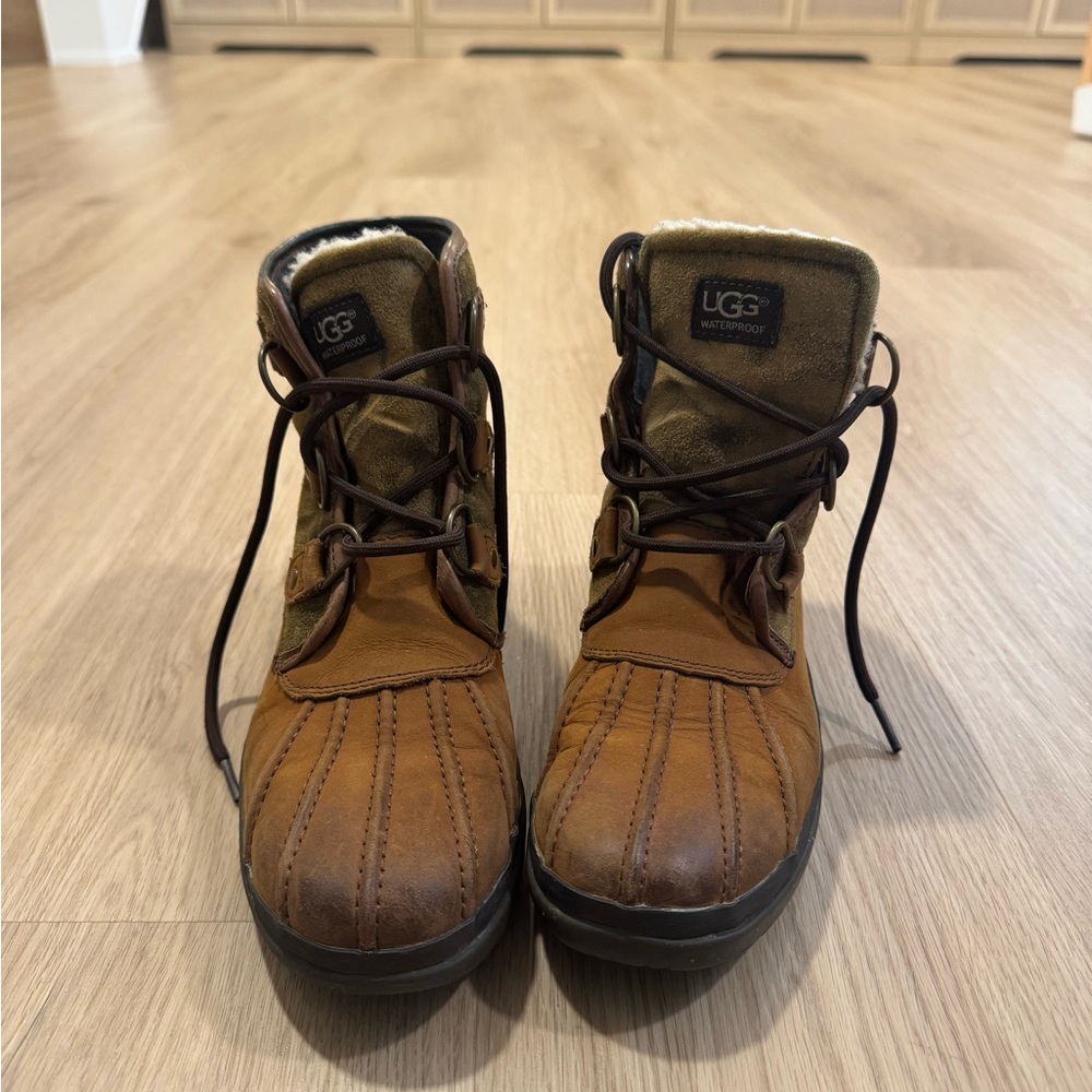 UGG Women’s Brown Boots